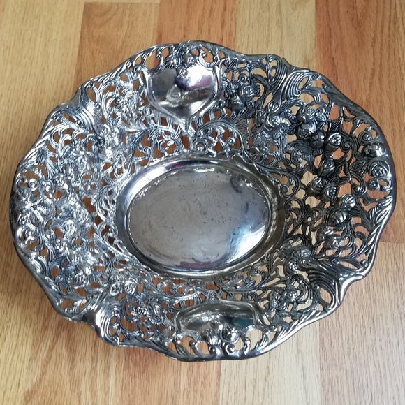 Davco Silver Ltd fruit bowl vintage - Picture 1 of 5